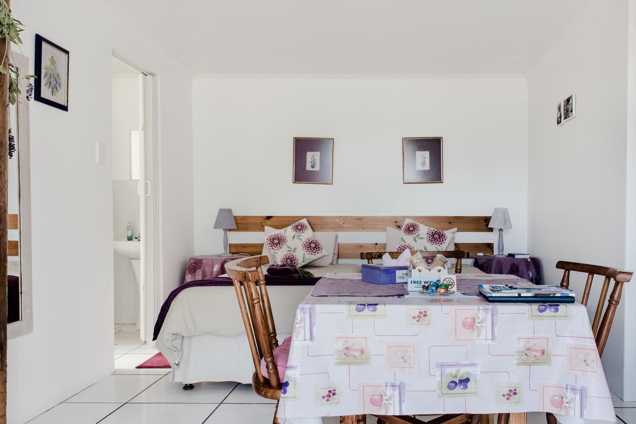 At Whale-Phin Guest House Reebok Εξωτερικό φωτογραφία